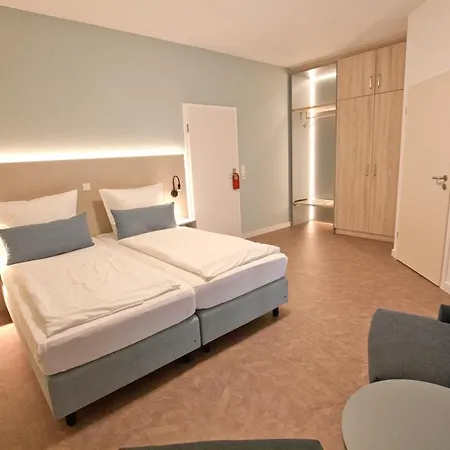 Garni Goldener Anker *