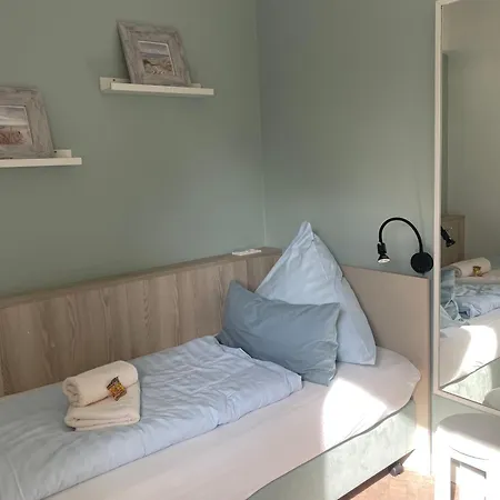 Garni Goldener Anker Hotel *